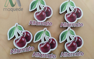 50 imanes con forma de cereza personalizados para Alfarnate (Málaga)