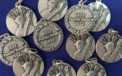 1.000 medallitas bañadas en plata para la Cofradía de Ntro. Padre Jesús Nazareno de Puente Genil