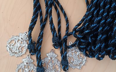200 medallas de hermandad para la Cofradía de la Guía de Puente Genil